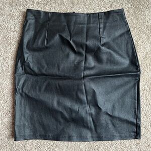 Windsor Black Pencil Skirt